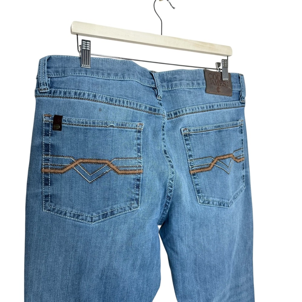 Cody James Mens Light Wash Bootcut Jeans Size 36W x 30L - Picture 4 of 6